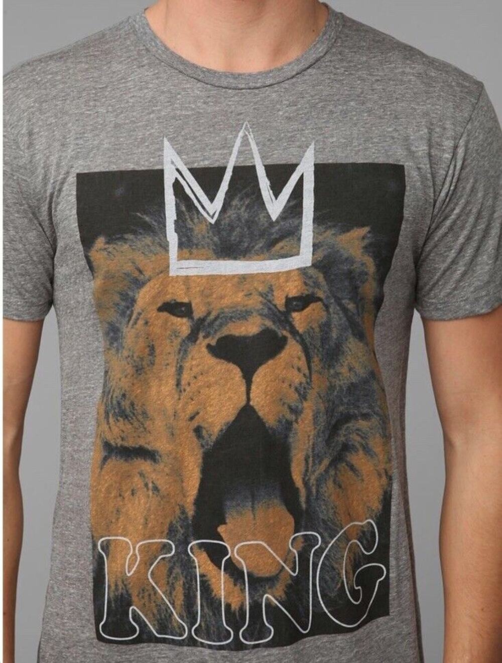 Crown Lion King Shirt Leo Zodiac Animal Face Mens Size large Gift July Safari